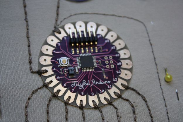 WEARABLES::TEXTILES INTELIGENTES::CANCELADO