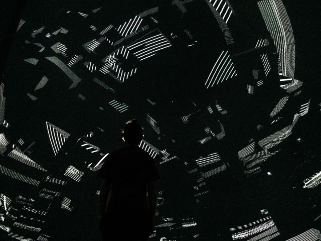 ER…VA 33: Programación aplicada al Live AV