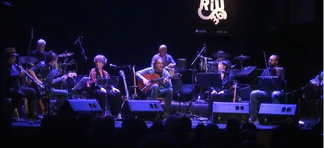 Gravació de vídeo al Tradicionàrius SUK ensemble