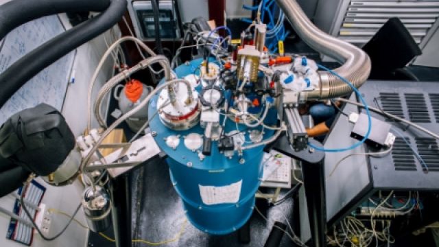 CONVOCATÒRIES DE BEQUES HANGAR